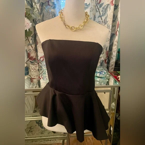 NWT WHBM Asymmetrical Hem Bustier. Medium. Glamorous!! Size 10. - Picture 7 of 13